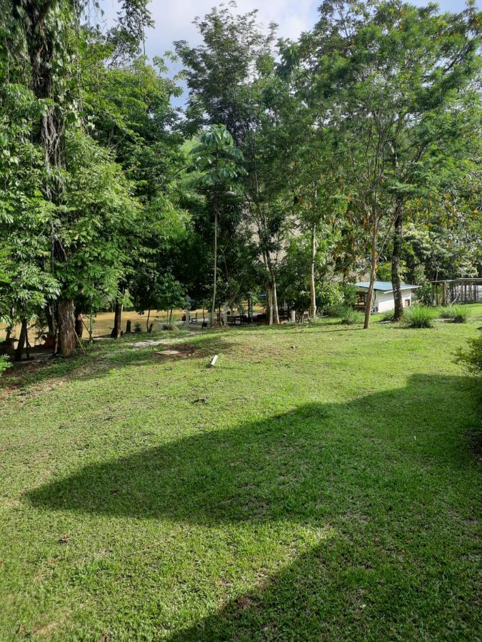 Pachamaya River Hostel Lanquín Екстериор снимка