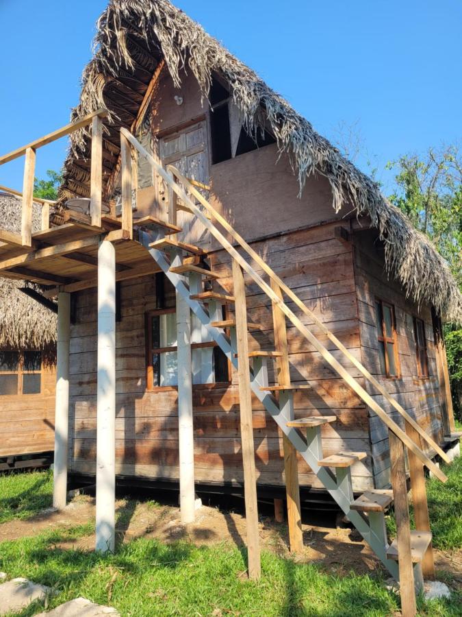 Pachamaya River Hostel Lanquín Екстериор снимка