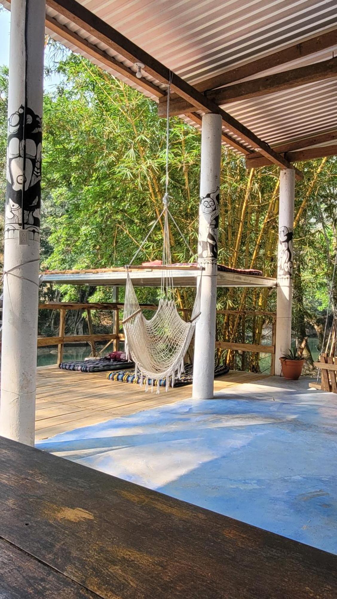Pachamaya River Hostel Lanquín Екстериор снимка