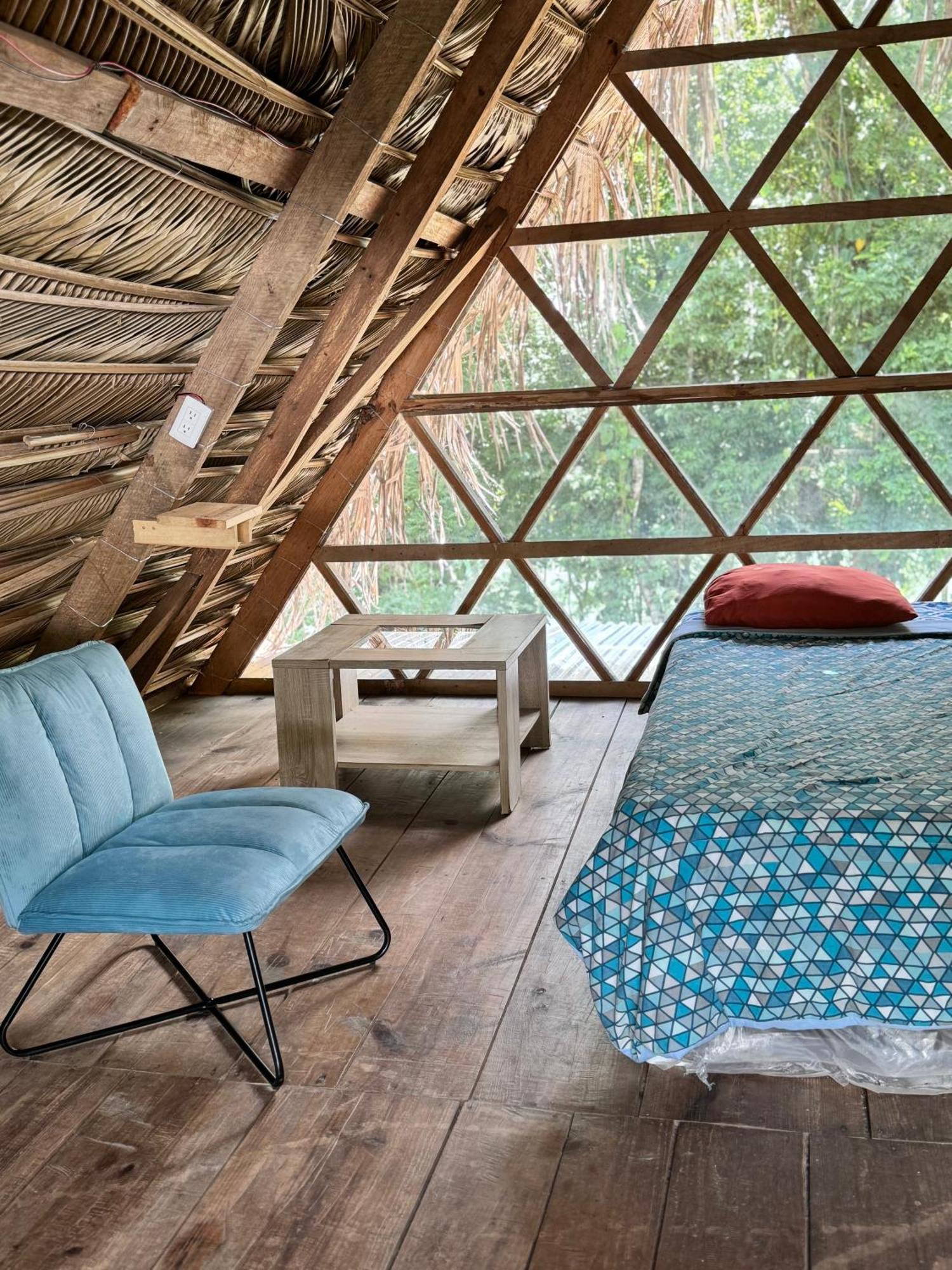 Pachamaya River Hostel Lanquín Екстериор снимка