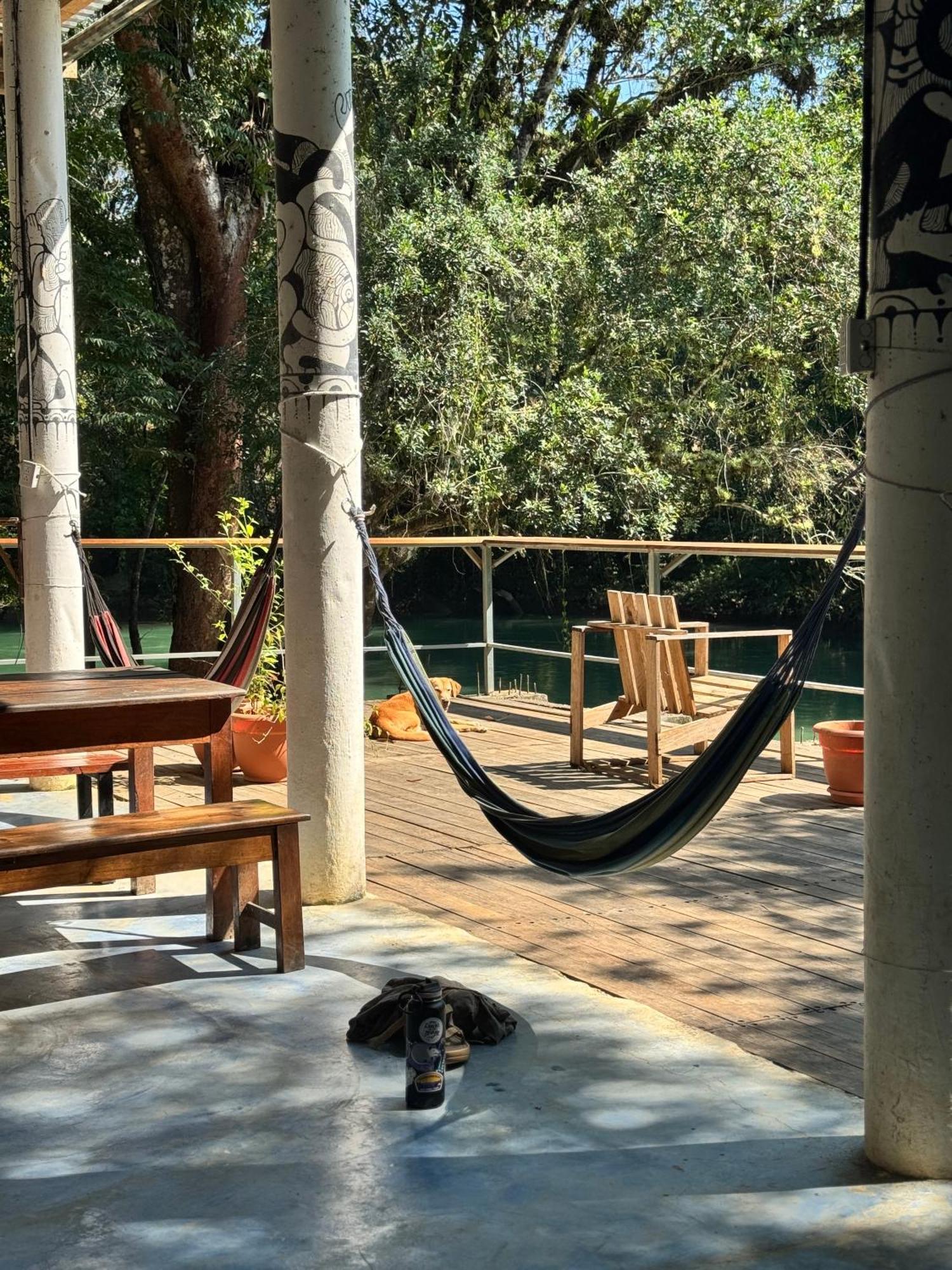 Pachamaya River Hostel Lanquín Екстериор снимка