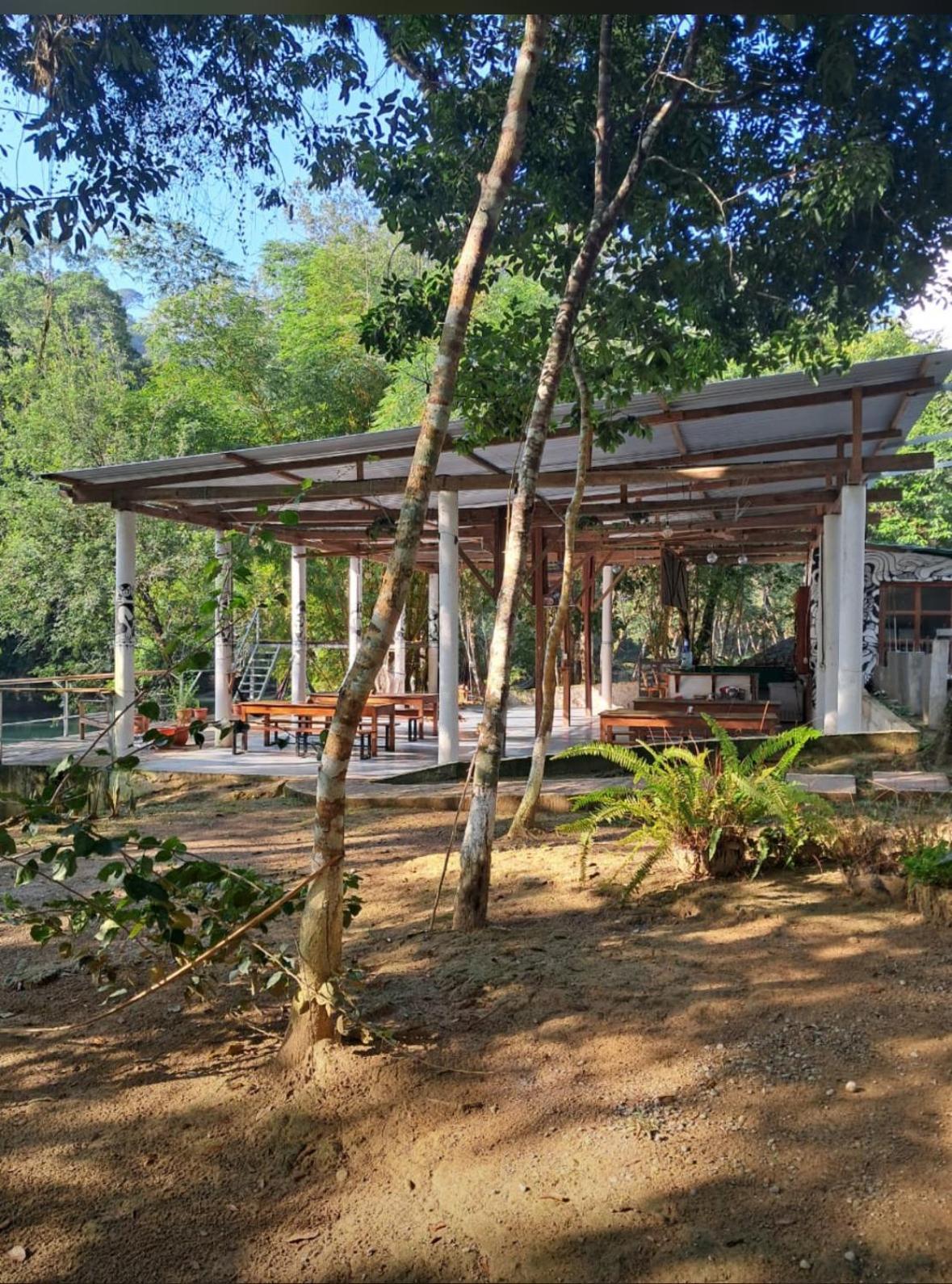 Pachamaya River Hostel Lanquín Екстериор снимка