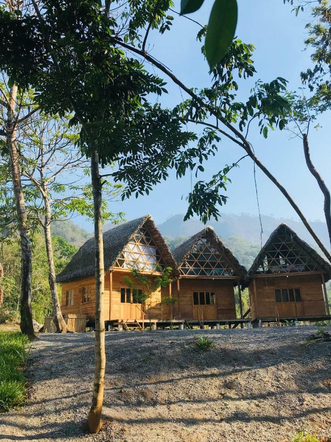 Pachamaya River Hostel Lanquín Екстериор снимка