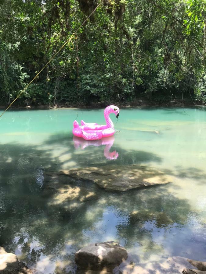 Pachamaya River Hostel Lanquín Екстериор снимка