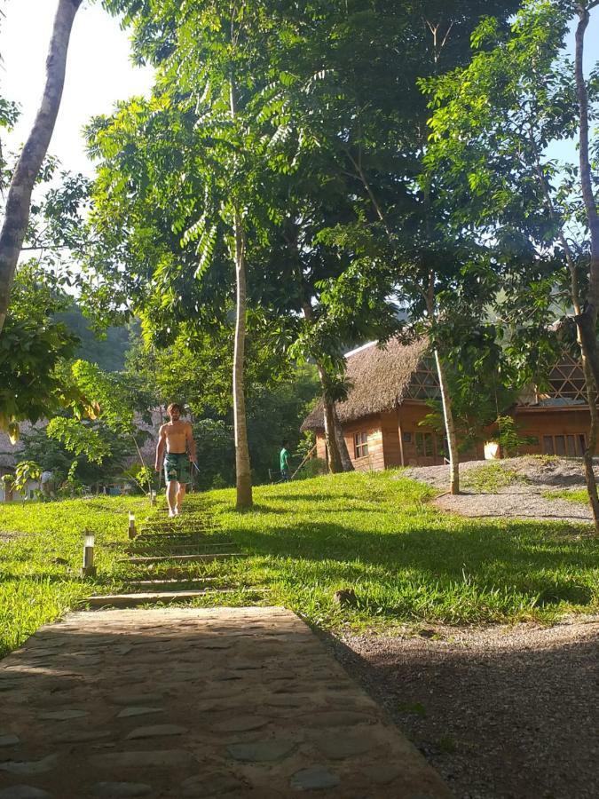 Pachamaya River Hostel Lanquín Екстериор снимка